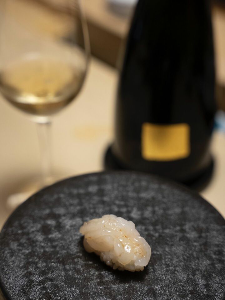 アンリ・ジローが大切に守る樫の森の名前が付けられた、フラッグシップともいえる「アルゴンヌ」750ml ¥165,000。
