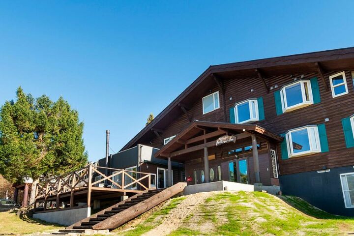 「沼尻高原ロッジ」の外観