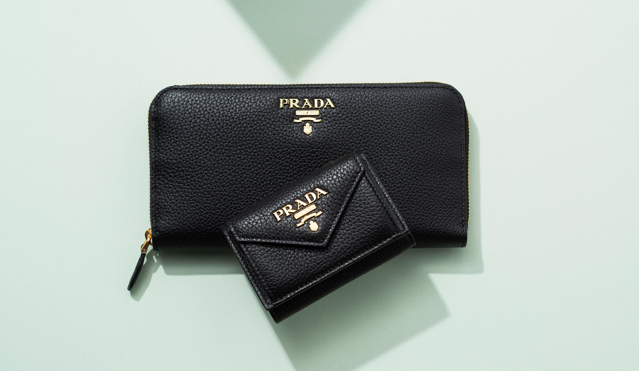 である】 PRADA 3つ折り財布 DAINO レザーウォレット 4dJUN