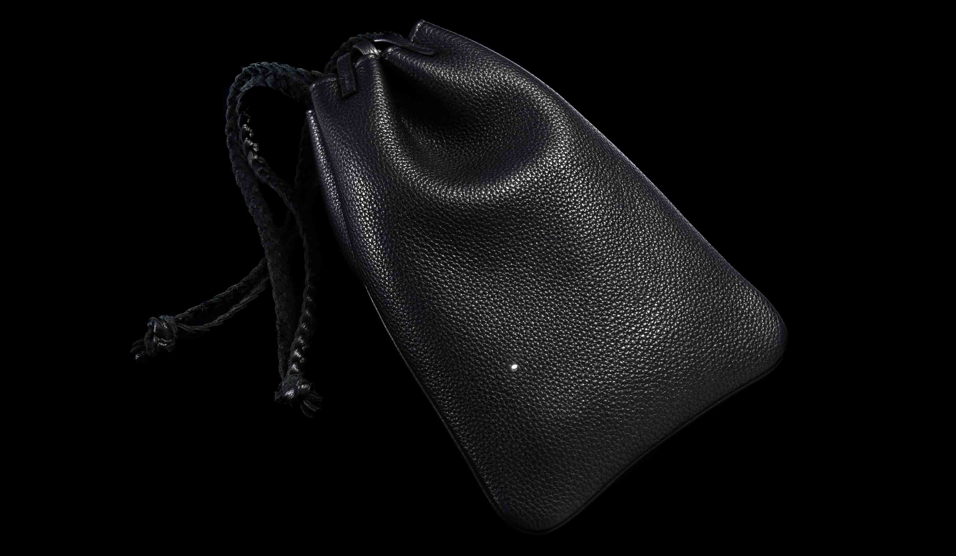 【W18×27cm】巾着袋¥150,000(T・MBH浅草橋直営店)