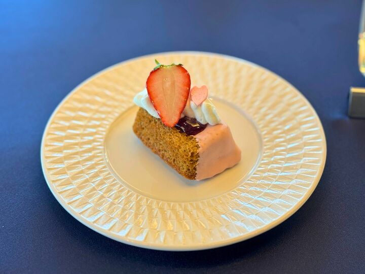 ホテル_9,東京_9,スイーツ_9,いちご_4,時計_7,高級時計_7