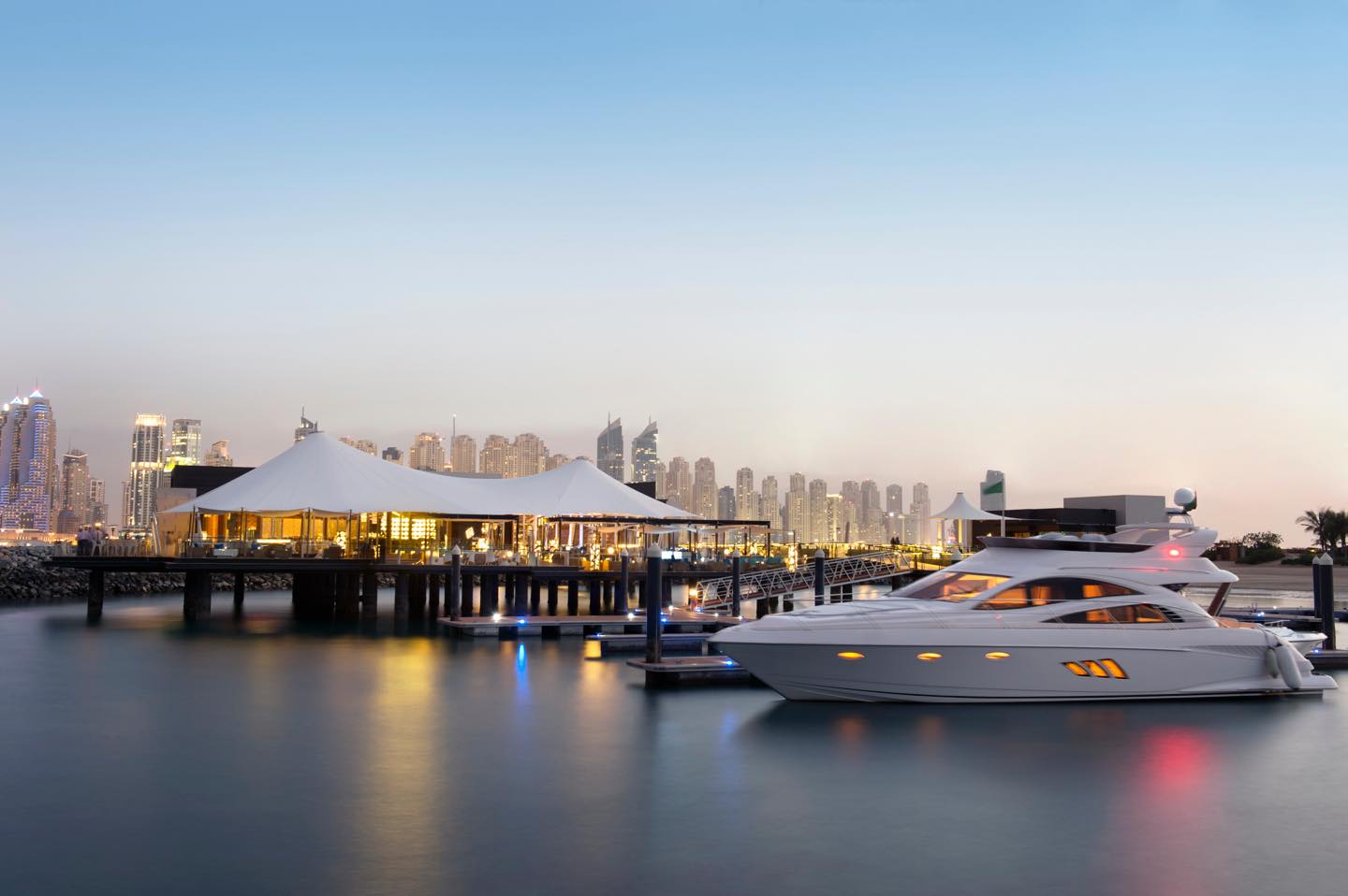 One&Only_ThePalm_FAndB_101DiningLoungeAndBar