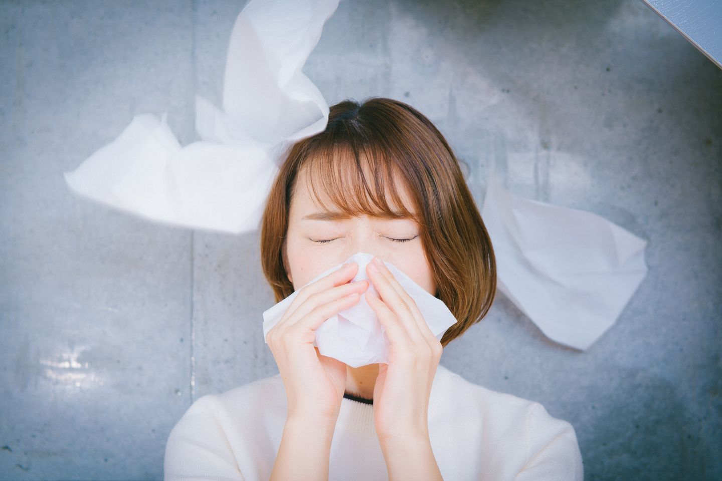 鼻をかんだ後に無意識のうちに手で触れると…