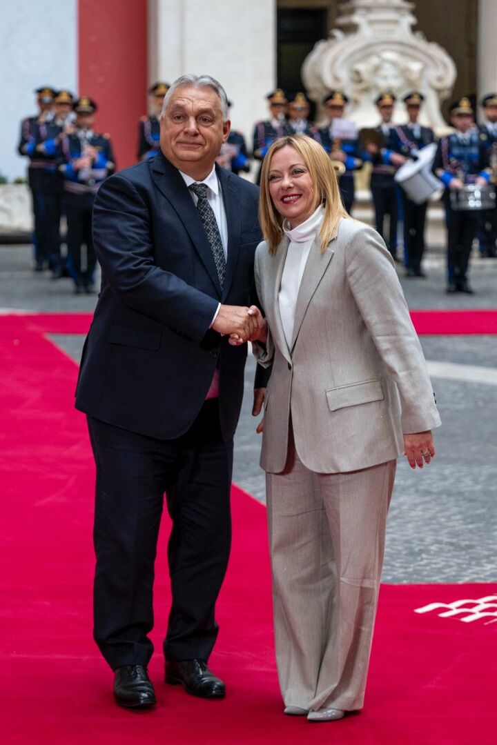 ファッションニュース_1,セレブ_1,大人コーデ_1,ジャケット_1,ワイドパンツ_1