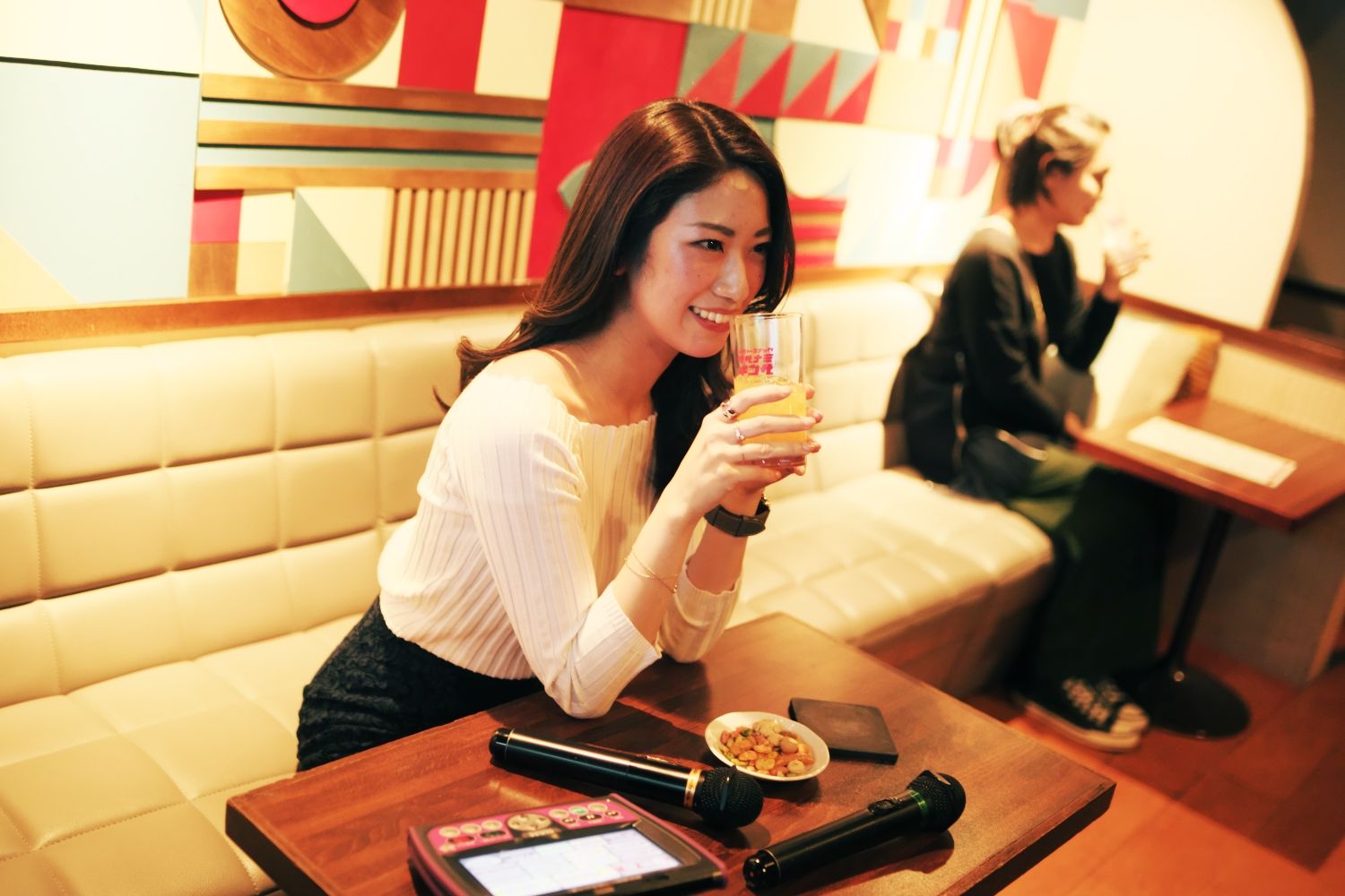 「すっきりと清潔感のある店内で女性一人でも訪れやすい店ですね」と王城さん