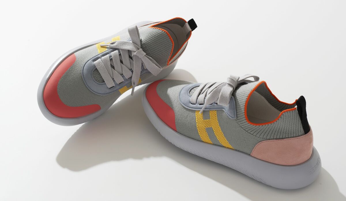 【どんなコーデにも♪】エルメス HERMES スニーカー 国内即発！どんなコーデにも合う♪】エルメス スニーカー