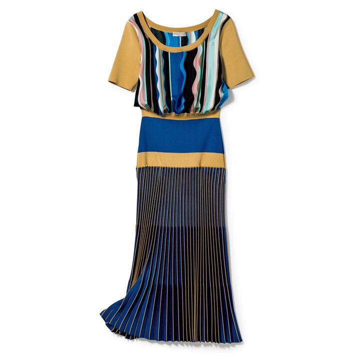 ワンピース￥211,000（エミリオ・プッチ ジャパン）　［Precious2019年5月号150ページ］