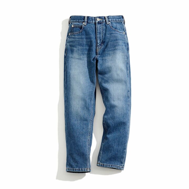 デニムパンツ¥20,800(税抜)