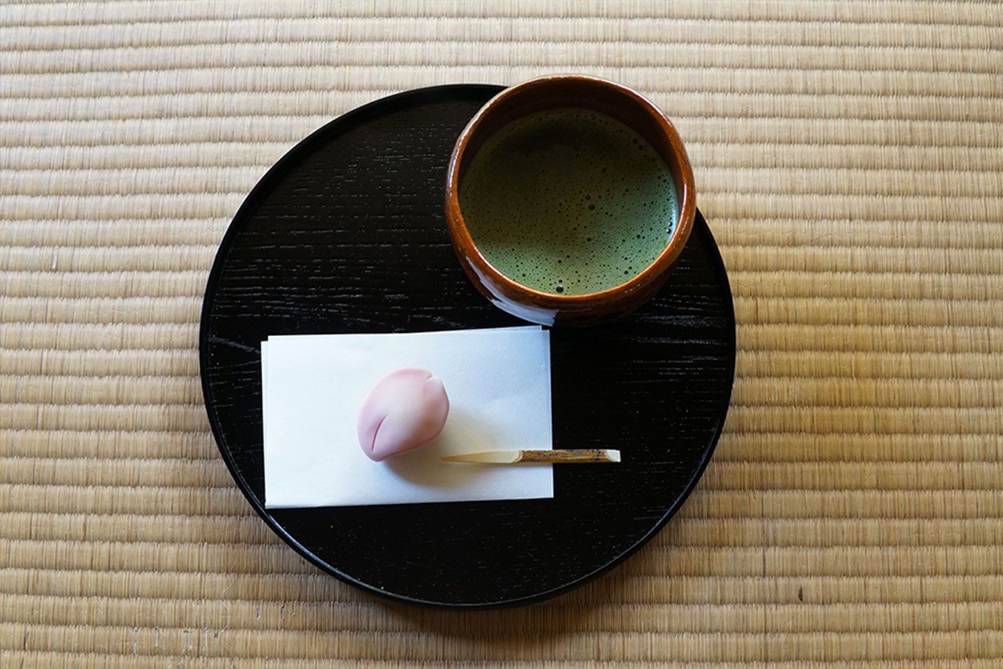 抹茶と桜の練り切り