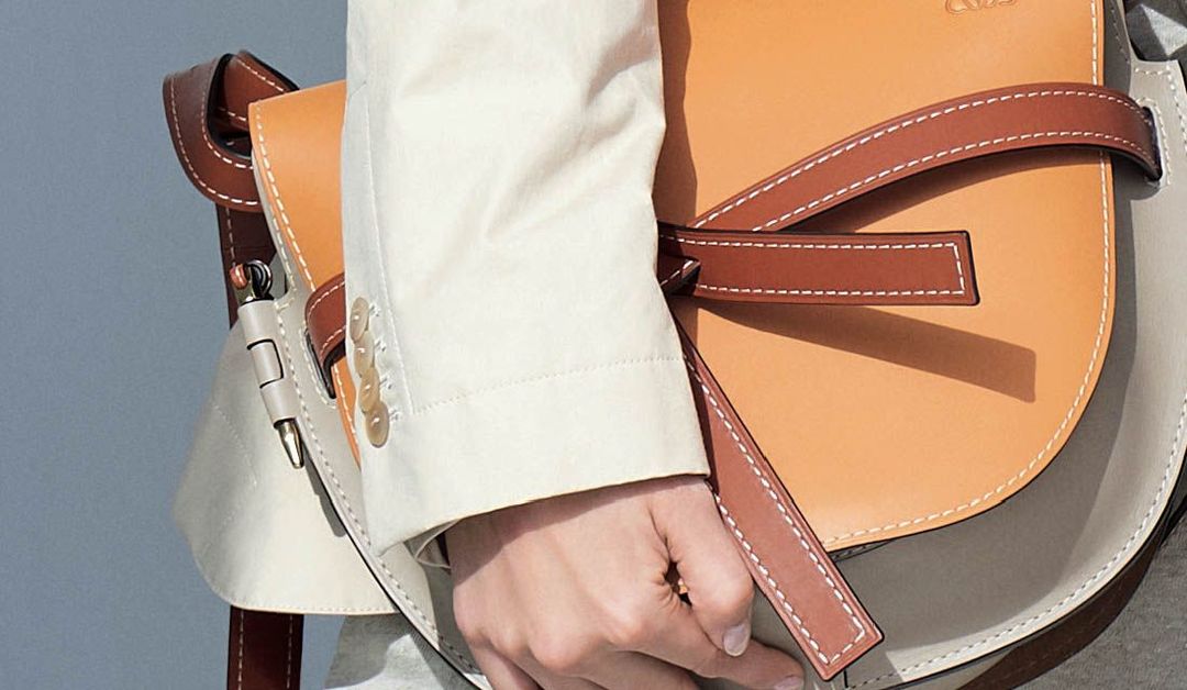 ロエベ　LOEWE　ゲートバッグ　ベージュ ロエベ LOEWE ゲートバッグ ベージュ ゲートデュアル バッグ ミニ