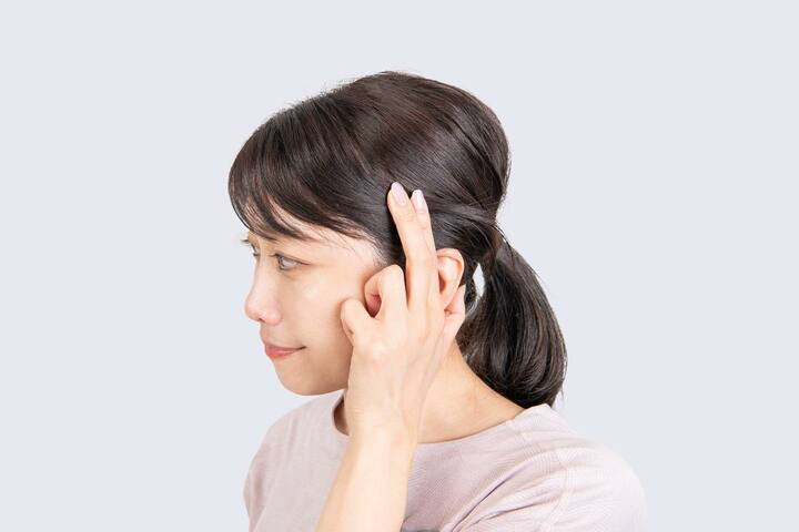 指の腹を使ってプッシュする