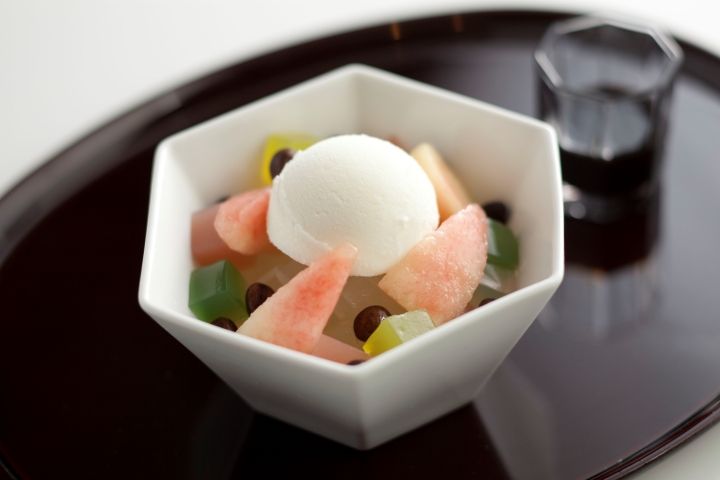 「ピーチみつ豆」(¥1,500