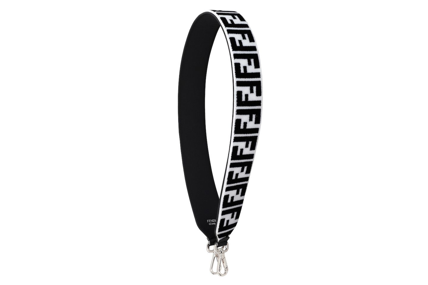 ストラップ「ストラップ ユー」¥135,000