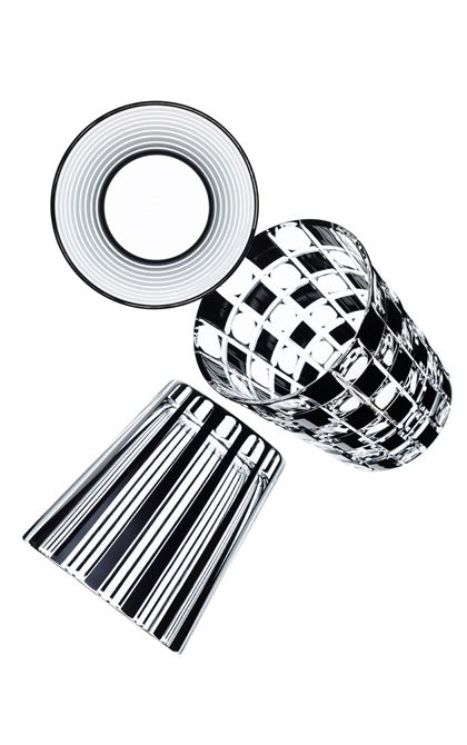 木本硝子『KUROCO』　上から／オールドグラス［350㎖］『年輪』￥20,000、『玉市松』￥35,000、『楯目』￥25,000（すべて税抜）　