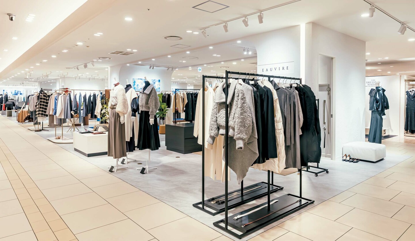 阪急うめだ本店7階の「プレミアム」店内