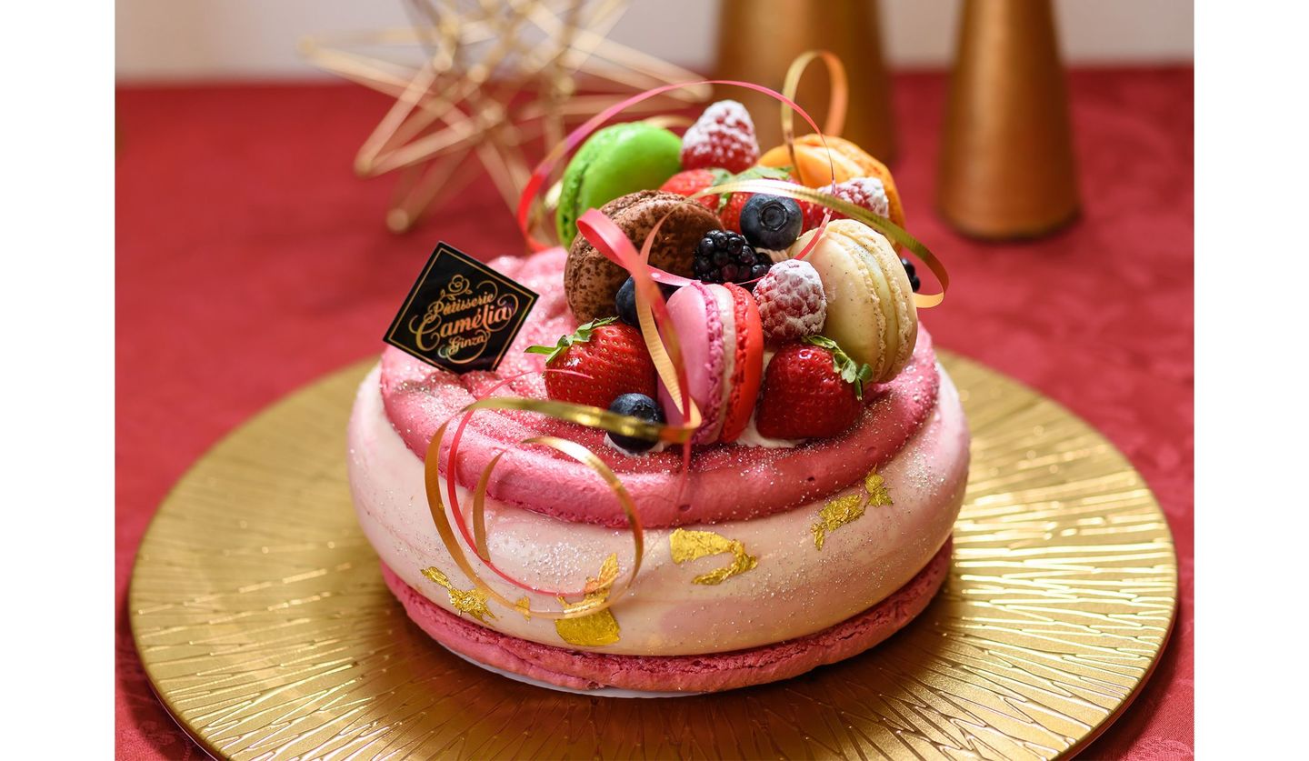 巨大マカロンがケーキに インパクト大な 渋谷ヒカリエ のクリスマスケーキ８選 Precious Jp プレシャス