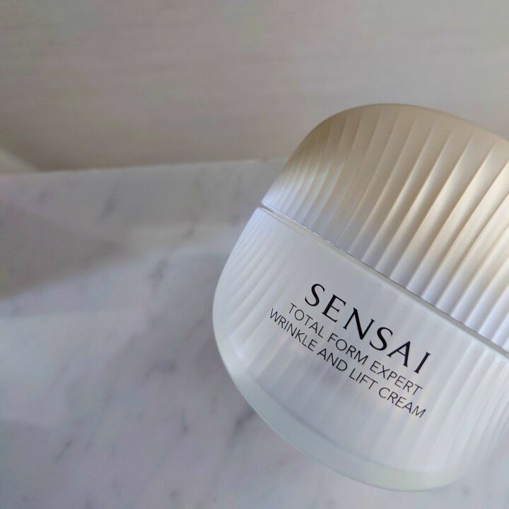 SENSAI トータルフォルムエキスパート リンクルアンドリフトクリーム 50ml ￥33,000［医薬部外品］