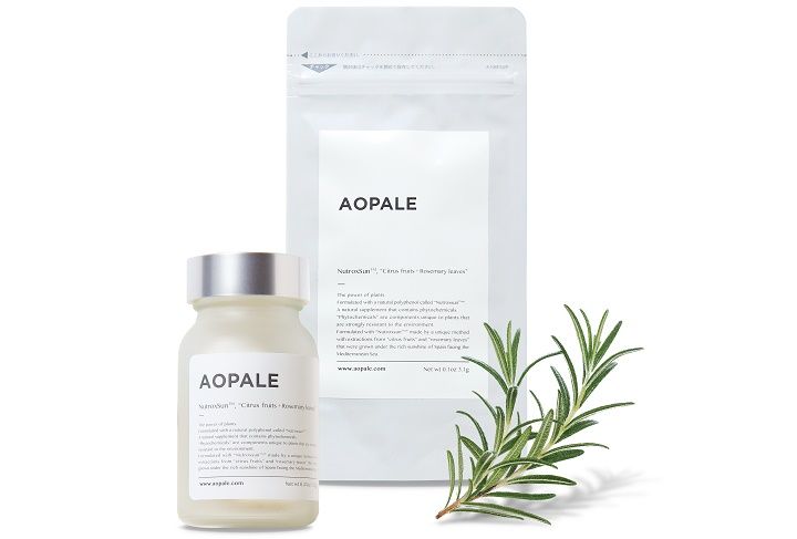 写真左から:「AOPALE(アオパレ)」ボトルタイプ 内容量13.5g(450mg×30カプセル)¥9,800/パウチタイプ 内容量3.1g(450mg×7カプセル)¥2,500
