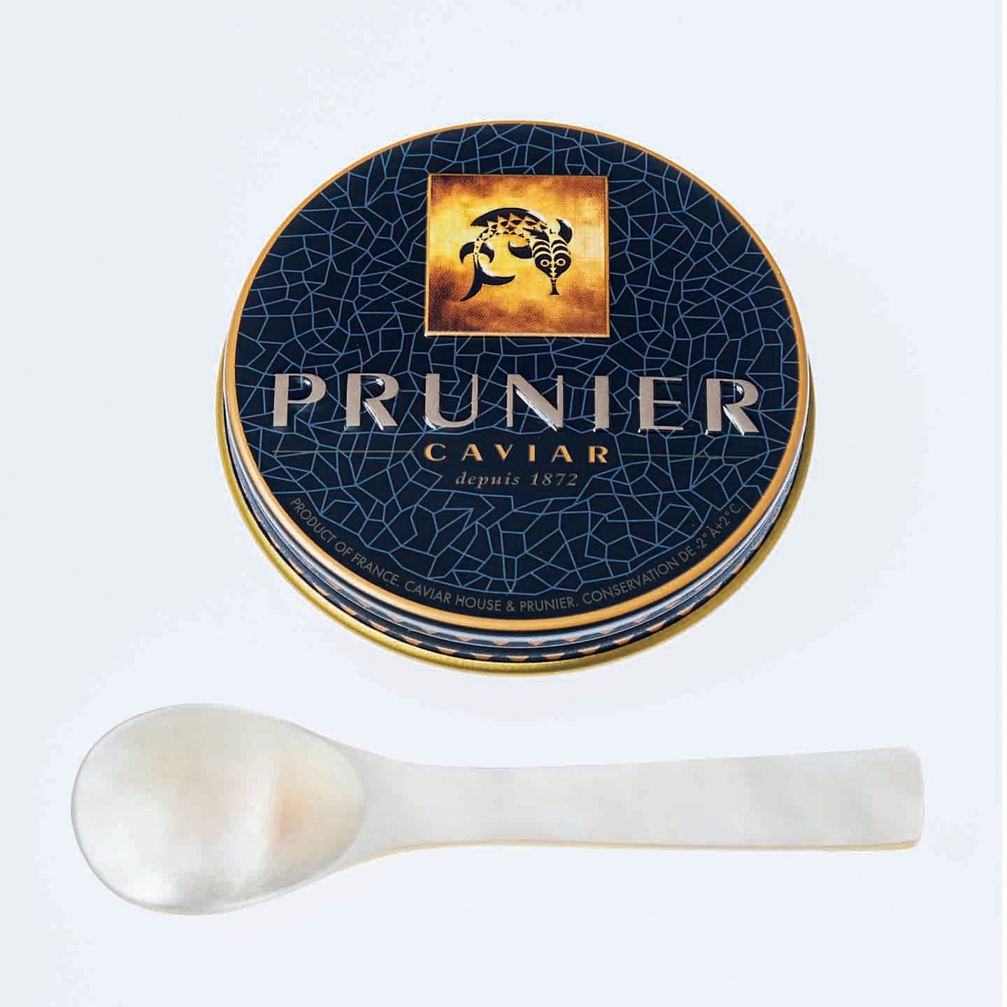 「プルニエキャビア トラディション」30g¥9,800、ギフトボックス、シェルスプーンは別売