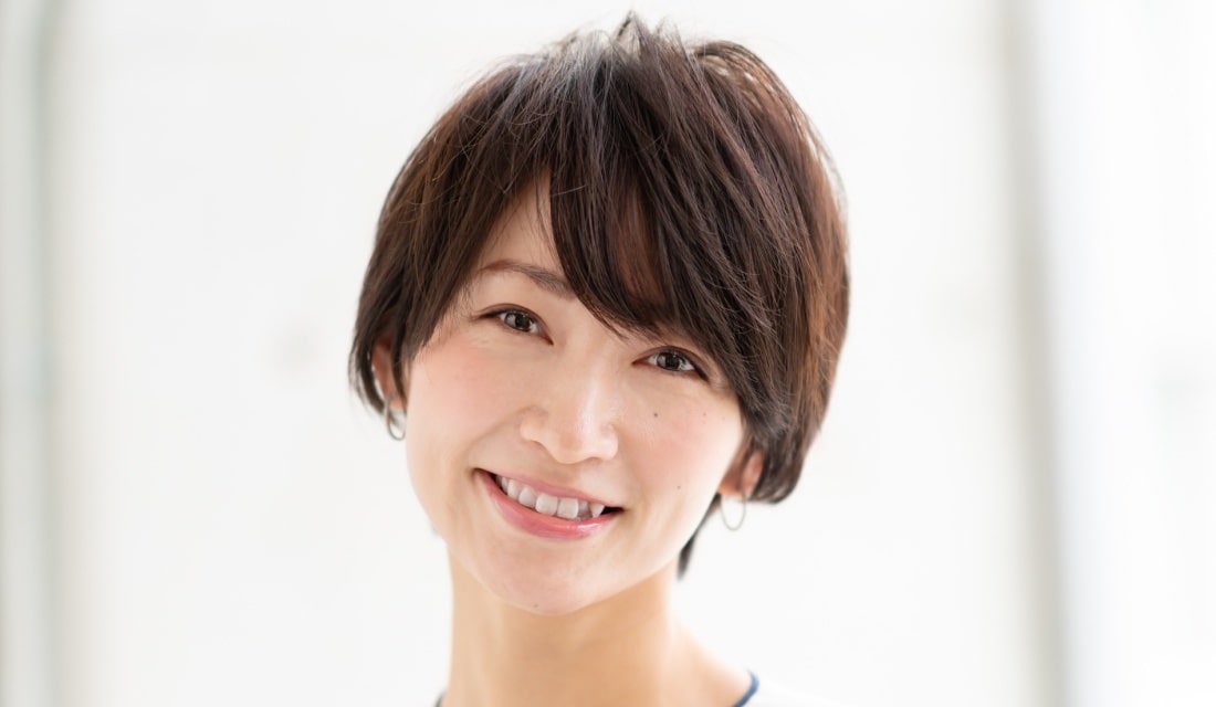 もみあげ でエラ張りをカバー 四角い顔が菱形になる 技ありマッシュショート Precious Jp プレシャス