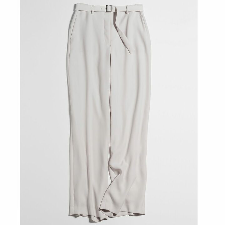 パンツ［共布ベルト付き］￥32,000(Theory luxe)