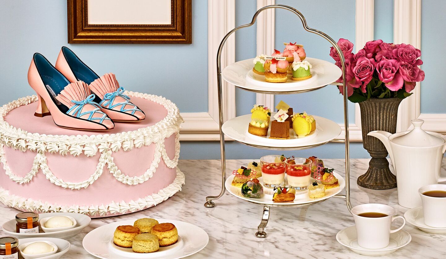 「セント レジス ホテル 大阪」と「マノロ ブラニク」 のコラボレーション『マリー・アントワネット by マノロ ブラニク アフタヌーンティー』