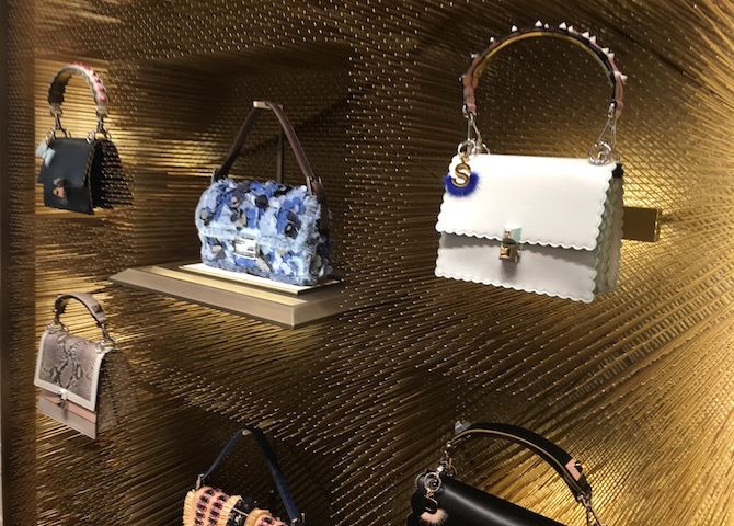 FENDI(フェンディ)銀座シックス店の内観