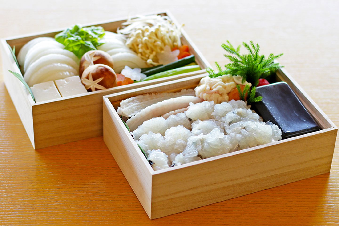 鱧鍋セット(1セット2名様分)¥10,800、別途送料