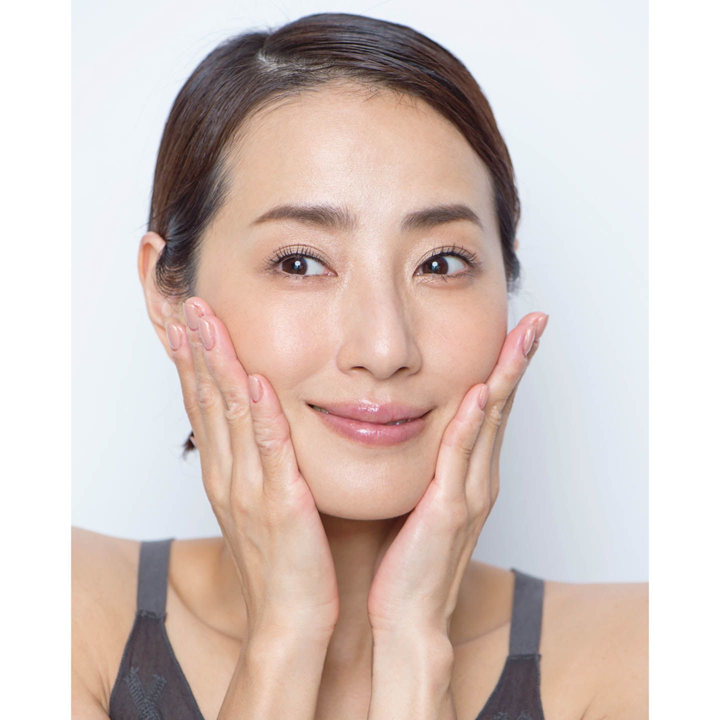 上から下へとタッピングで「縦づけ」。