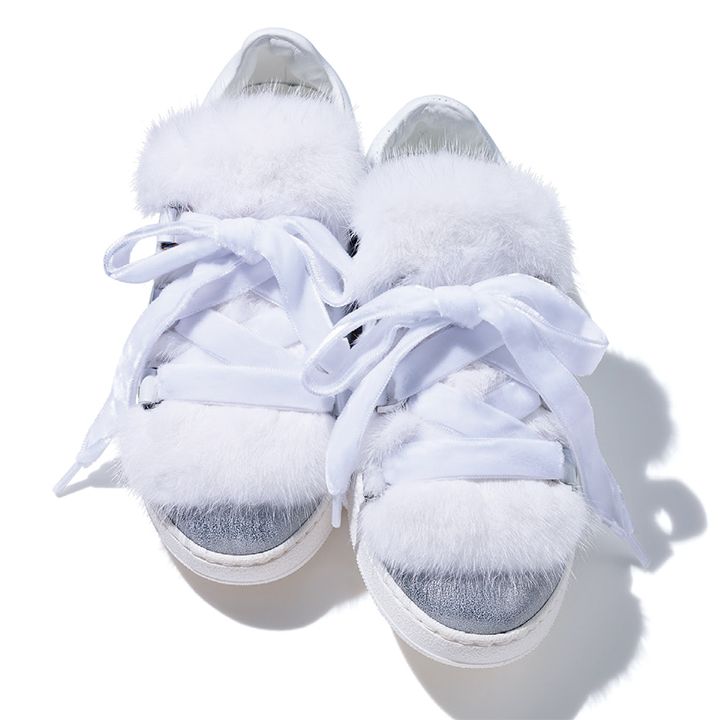 靴￥128,000【ソール：2.5cm】（モンクレール ジャパン）　[Precious2019年1月号112ページ]