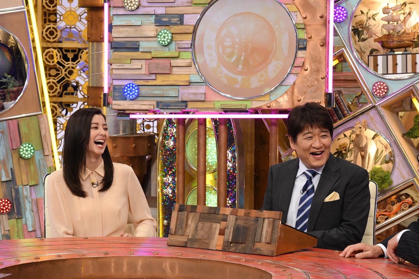©ABCテレビ 朝比奈彩さんと林修さん
