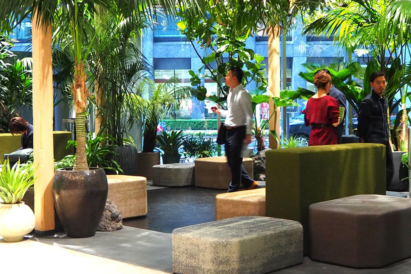 日本橋高島屋の憩いの場「IN THE GREEN」