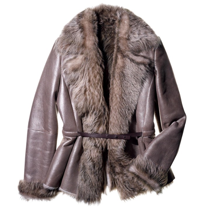 ブルゾン￥810,000（ジョルジオ アルマーニ〈ジョルジオ アルマーニ〉）　[Precious2018年11月号101ページ] 