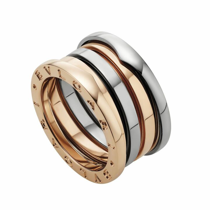 人生を切り開く指針に。リング「ビー・ゼロワン」￥230,000［ピンクゴールド×ホワイトゴールド］