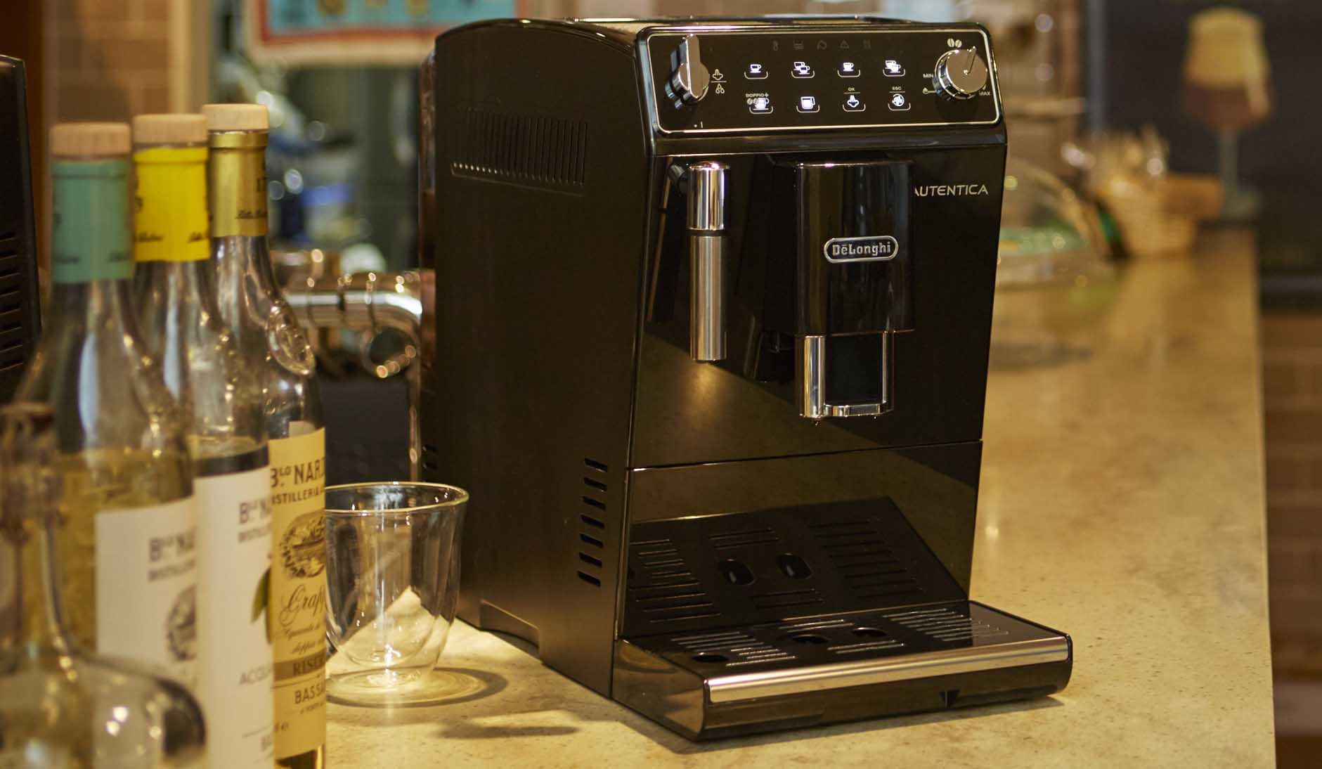 デロンギの全自動コーーヒーマシン