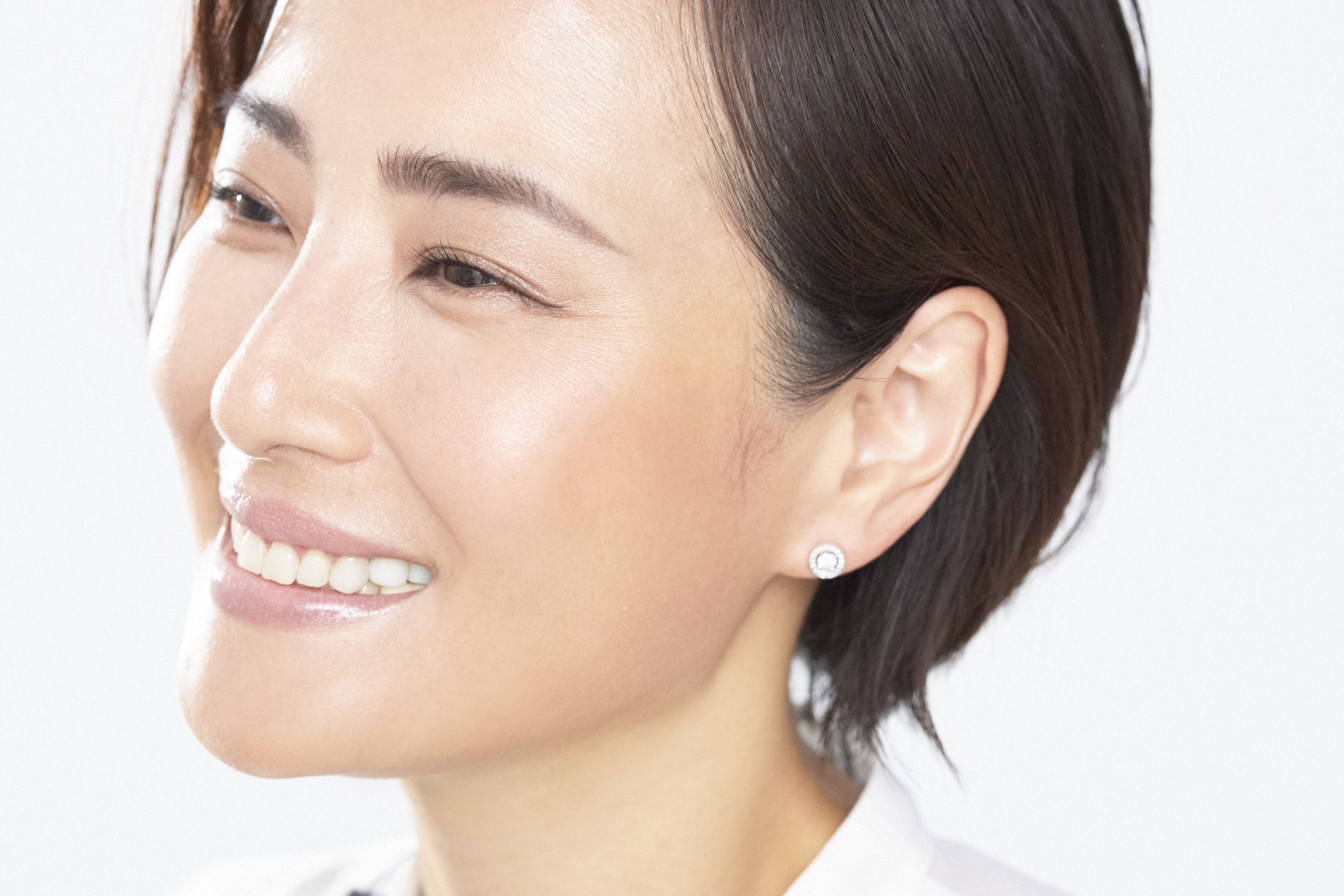 「横線」=笑いジワは、幸せの象徴です。