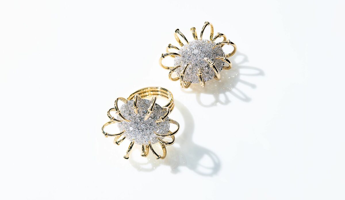 ティファニー」名作『アポロ』コレクションが復活！デイリースタイルに