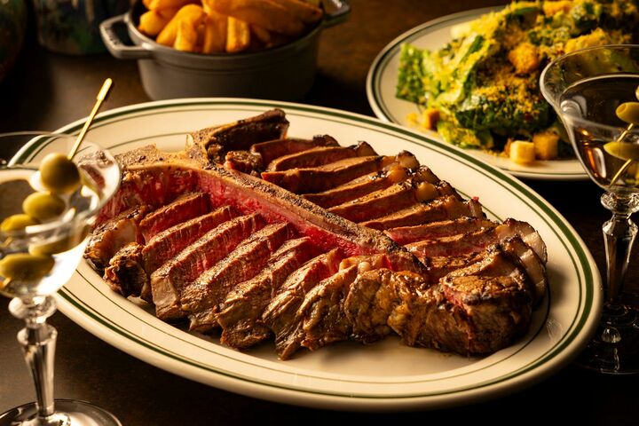 肉_14,スイーツ_11,酒_11,東京_14,ホテル_14