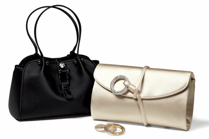 ロドのバッグ￥50,000・ペルグリーノのバッグ￥88,000（和光）　[Precious2018年12月号306ページ] 　