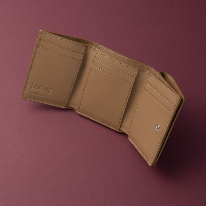 財布_8,小物_8,レザー_8,ファッションニュース_8