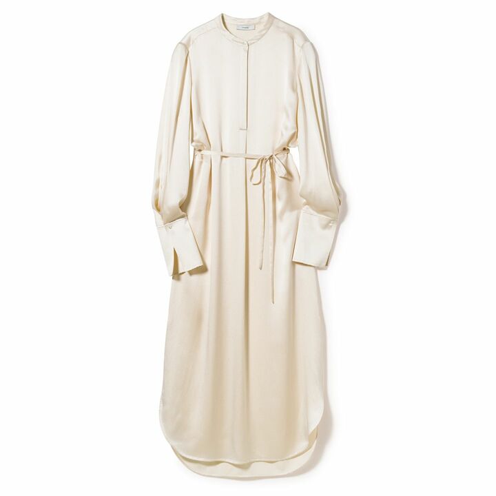 ワンピース￥63,100（Vince 表参道店）　［Precious2019年5月号150ページ］