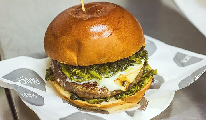 高級ハンバーガーの食べ方