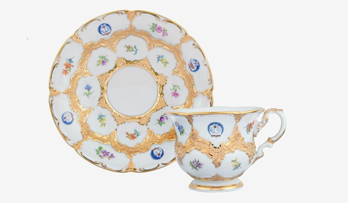 世界的磁器ブランドのマイセンから、ドラえもんの金彩カップ&ソーサー