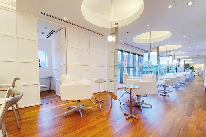 ヘアサロン「AMATA」の店内