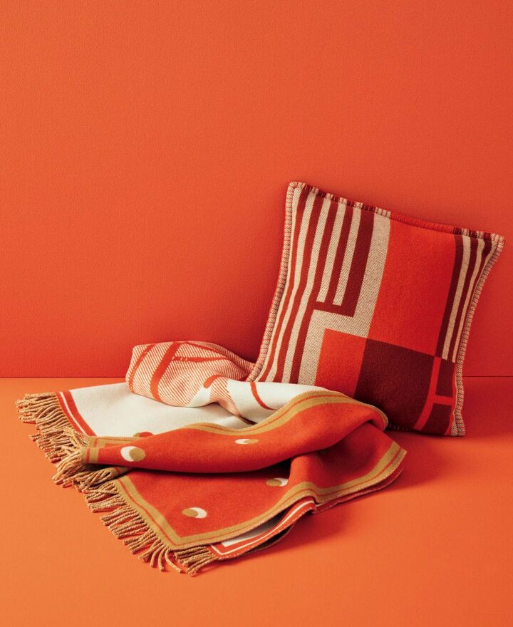 Cushion and Blanket in Terracotta Shade