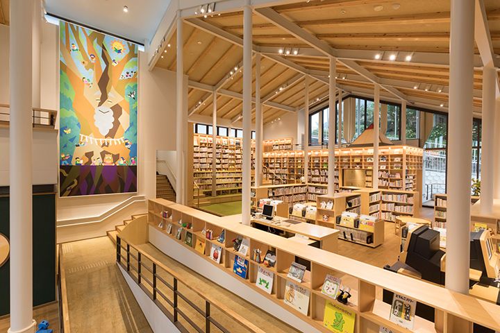 武雄市こども図書館
