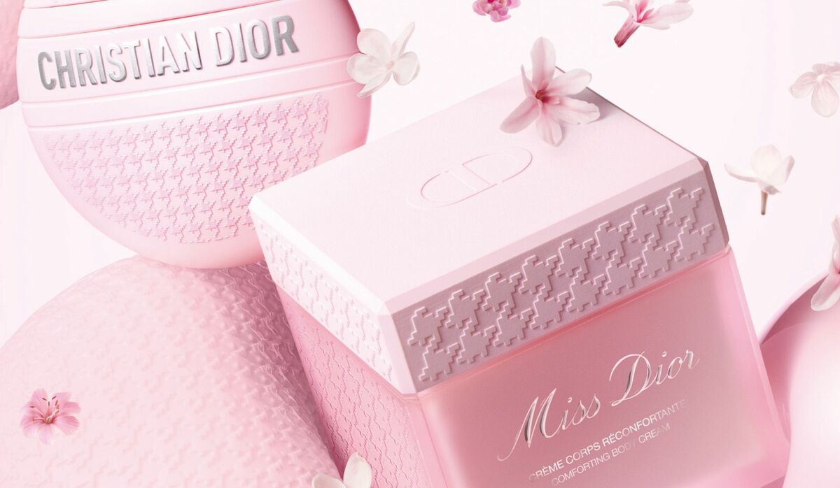 ひー様 ご専用【Dior】Miss Dior ハンドクリーム2本 DIOR】ミス ディオール ハンド クリーム＆ボディ クリームが同時発売