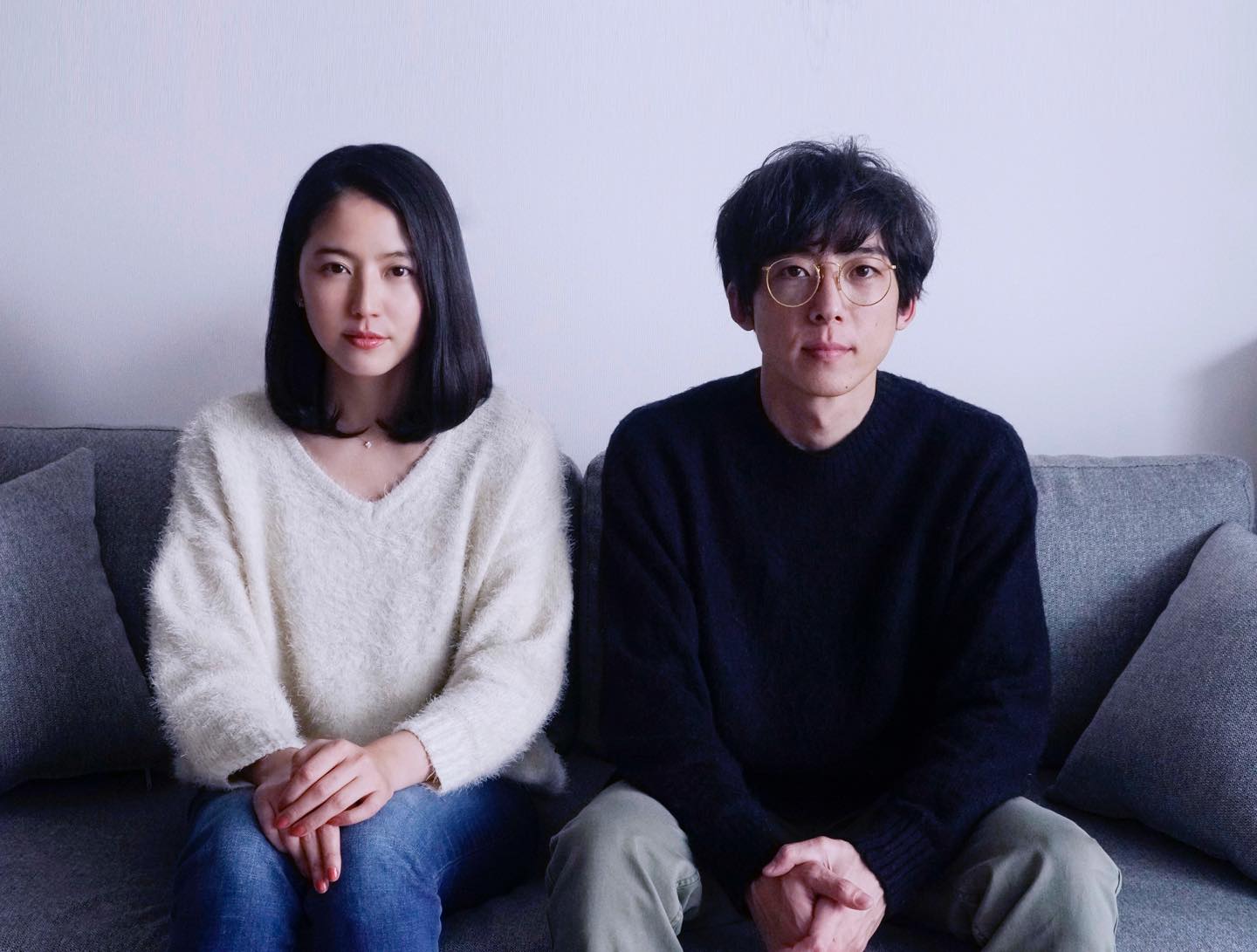 長澤まさみさんと高橋一生さん。(c)2018「嘘を愛する女」製作委員会