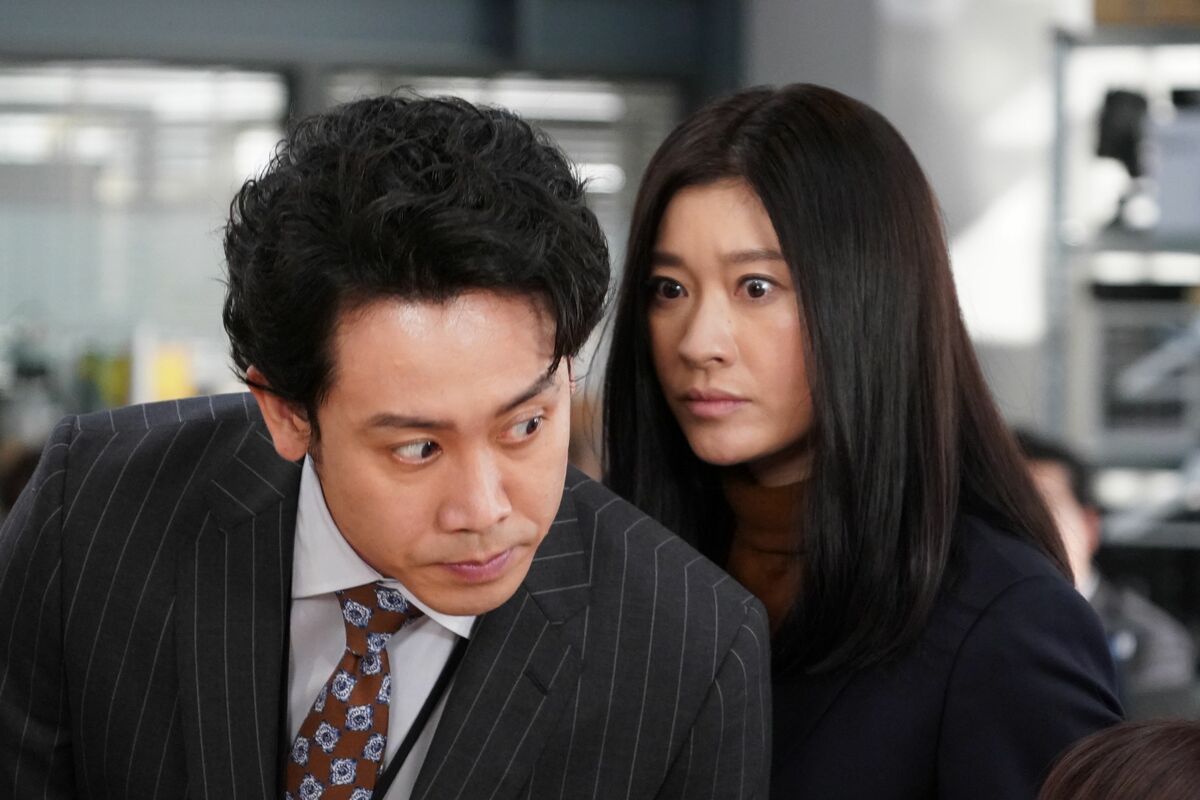 大泉洋さん演じる東海林が謝罪会見!? 篠原涼子さん主演『ハケンの品格