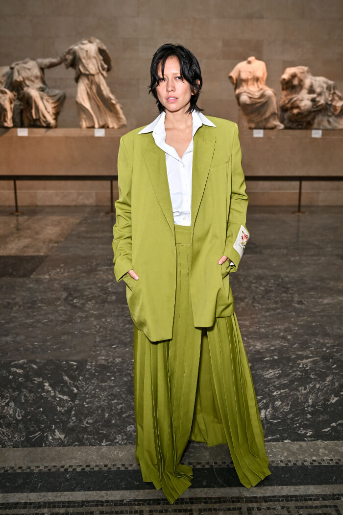 2024年2月17日、大英博物館で開催されたロンドン・ファッション・ウィーク2024のERDEMショー。